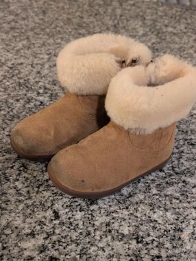 UGG Kids Chestnut Suede Shearling Cuff Boots